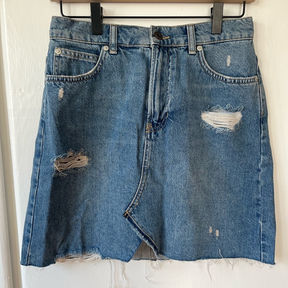 Jean skirt -slightly distressed